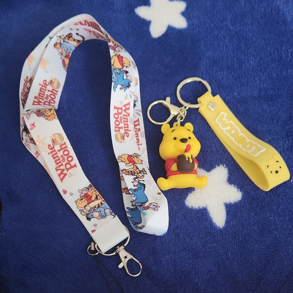 Winnie the Pooh Lanyard and Keychain Set - Yellow and White